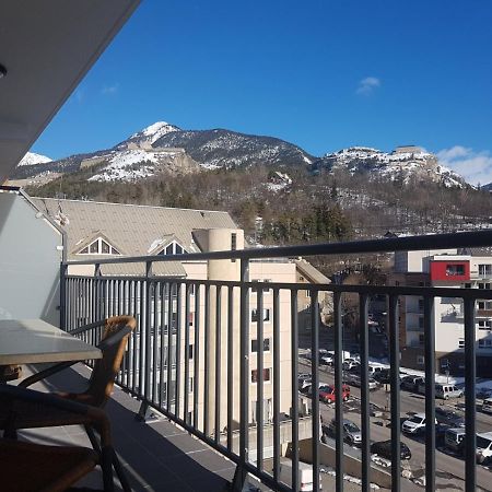 Appartement Le Michel Ange Briançon Exterior foto